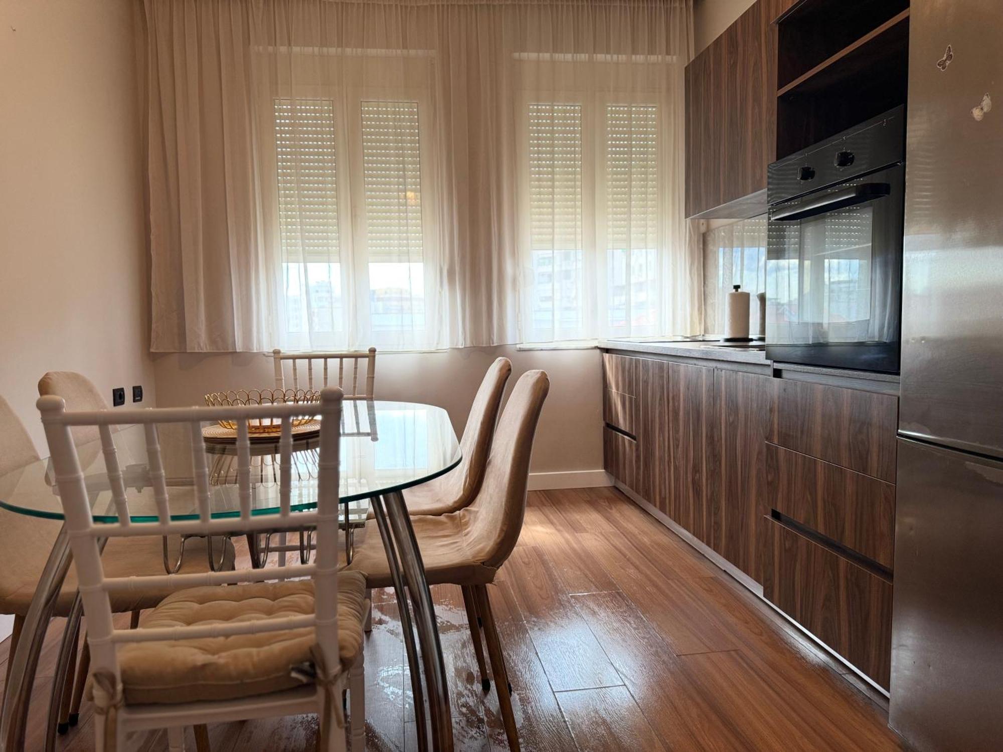 Golden Dublex Tirana Apartment Exterior foto