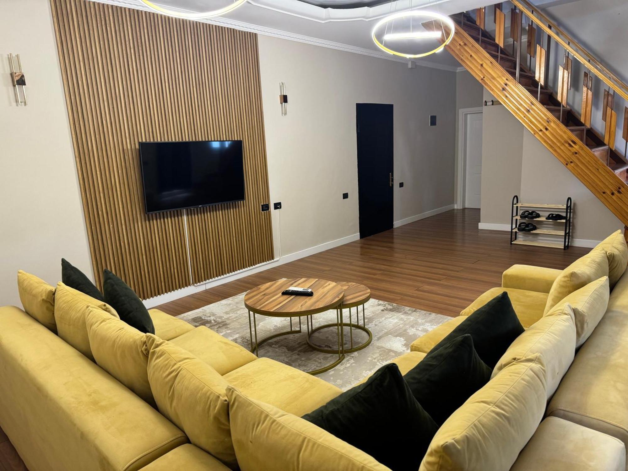 Golden Dublex Tirana Apartment Exterior foto